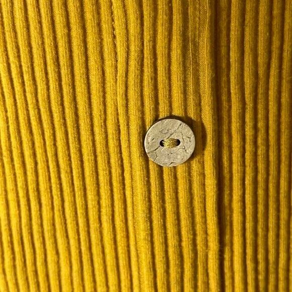 Yellow Button-Down Ribbed Dress - Picture 3 of 3